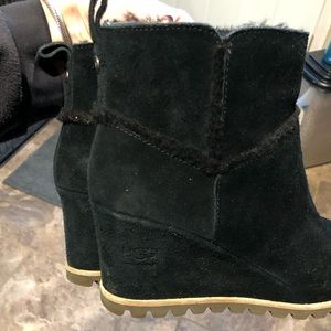 ugg marte black